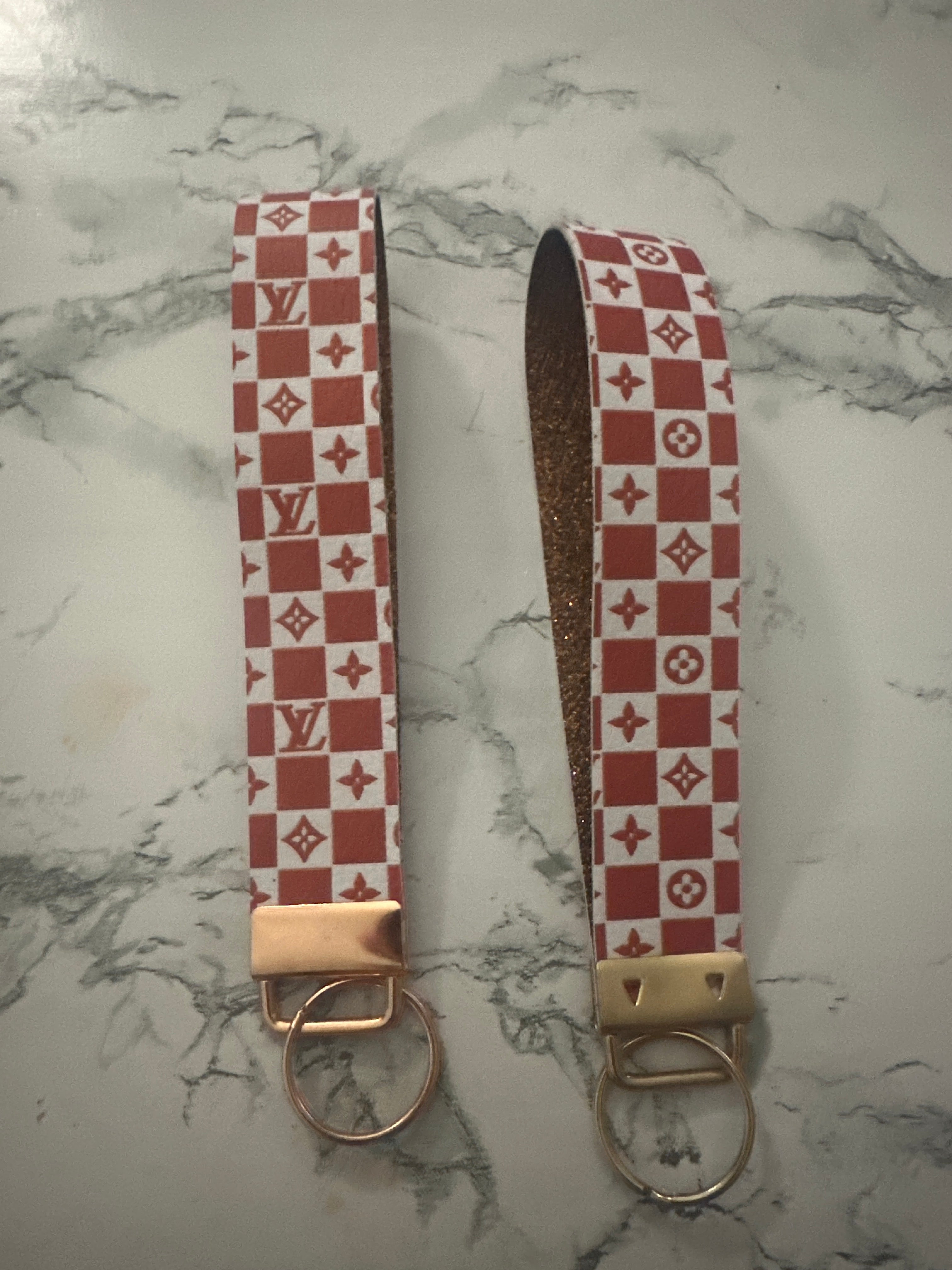 Red and white checkered print